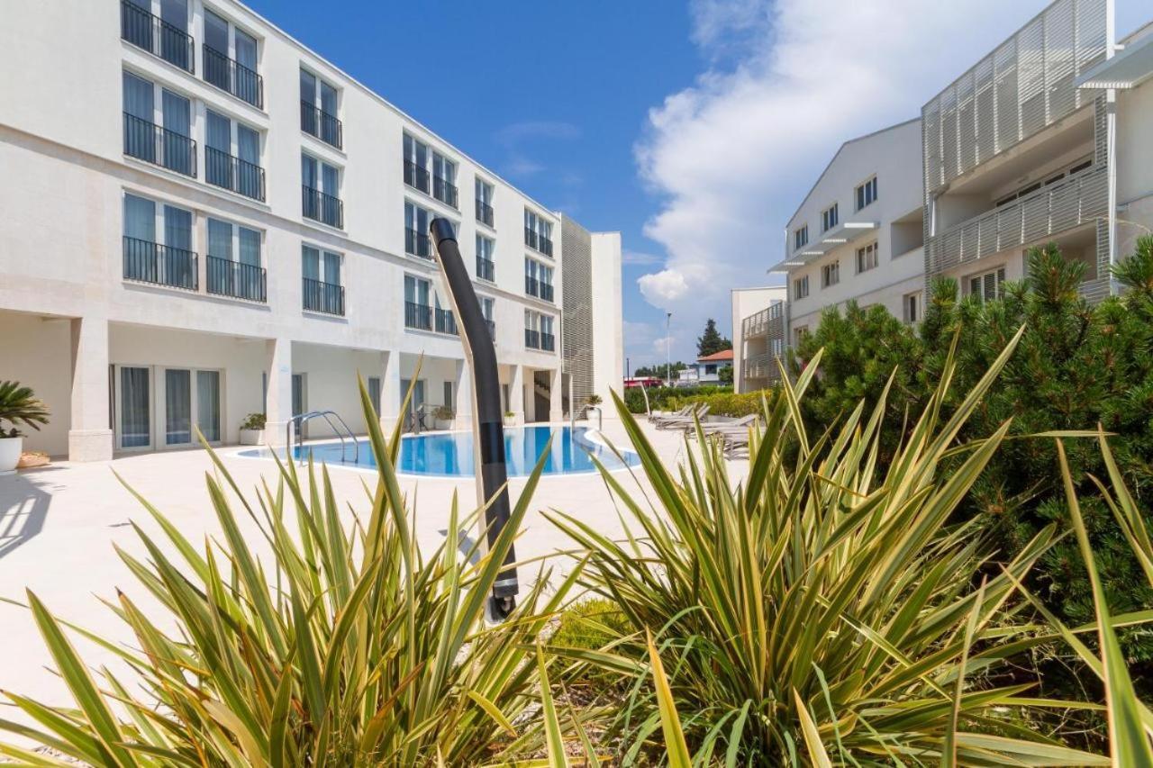 Lux Pool Suite Umag Zewnętrze zdjęcie
